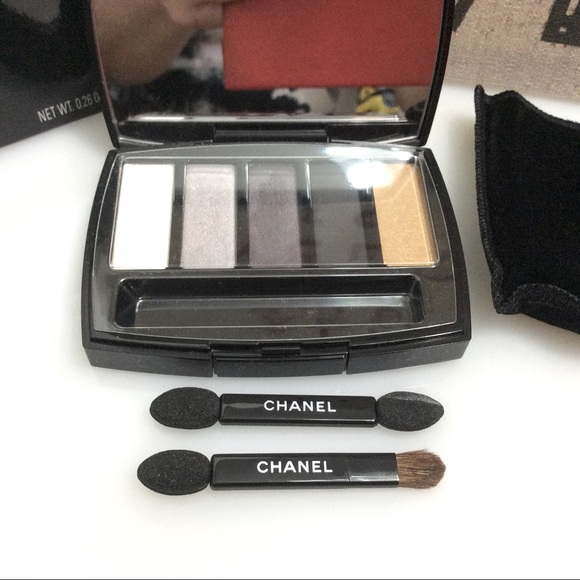 New CHANEL Limited Edition Eyeshadow - Picture 4 of 8